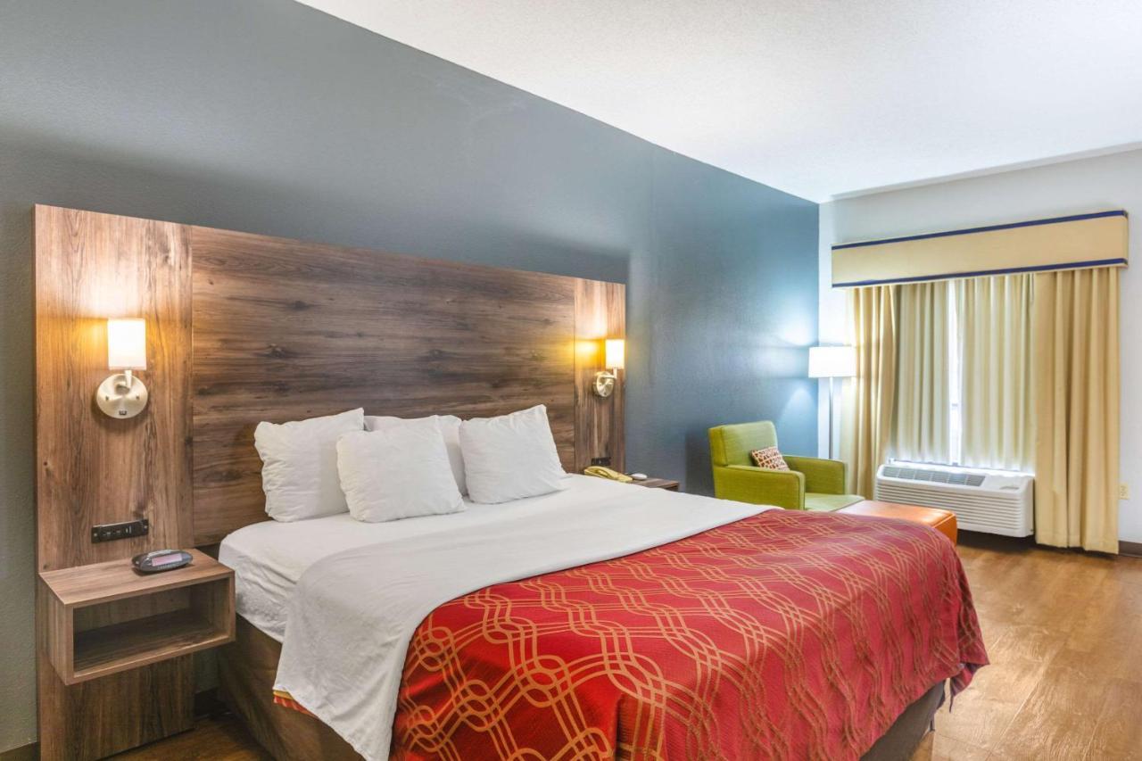 Royal Palms Inn Stockbridge Dış mekan fotoğraf